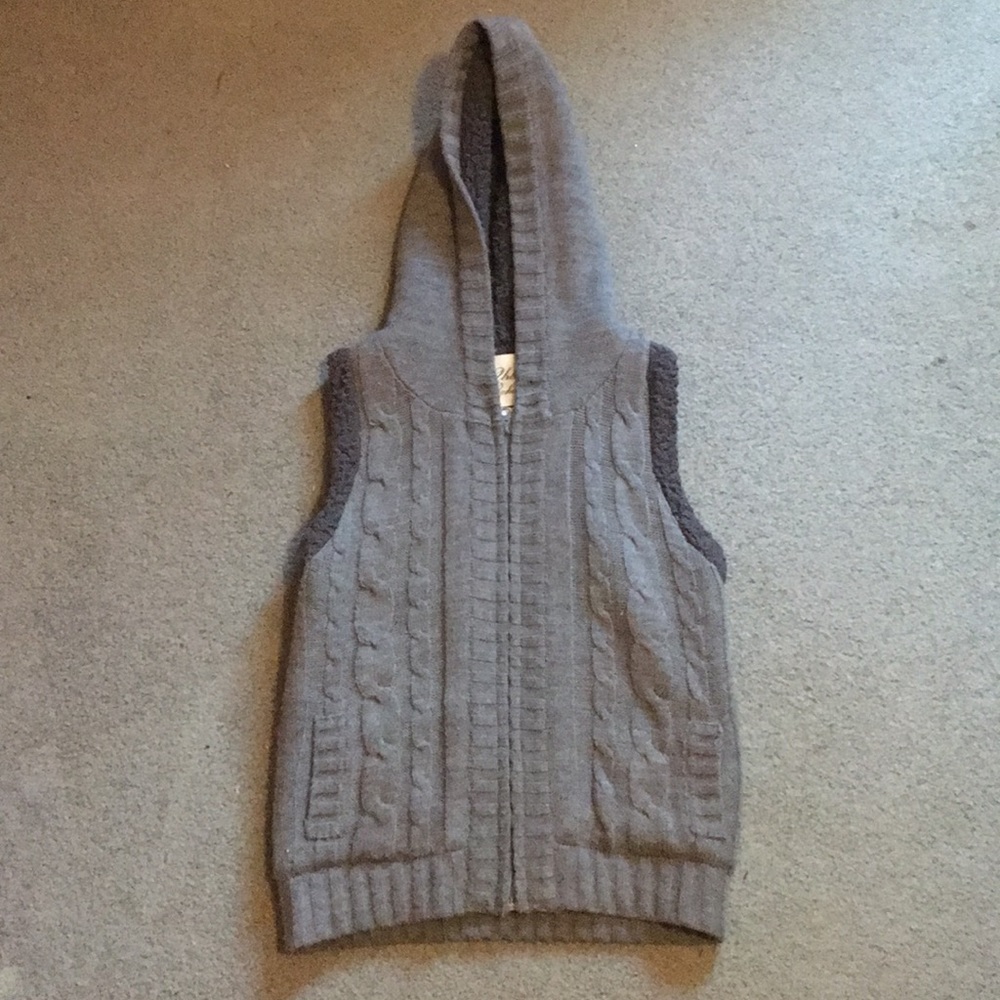 Urban Behavior Vest
